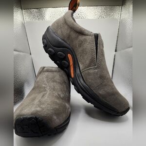 Merrell Gray Loafers with Elastic Panels and Durable Sole
